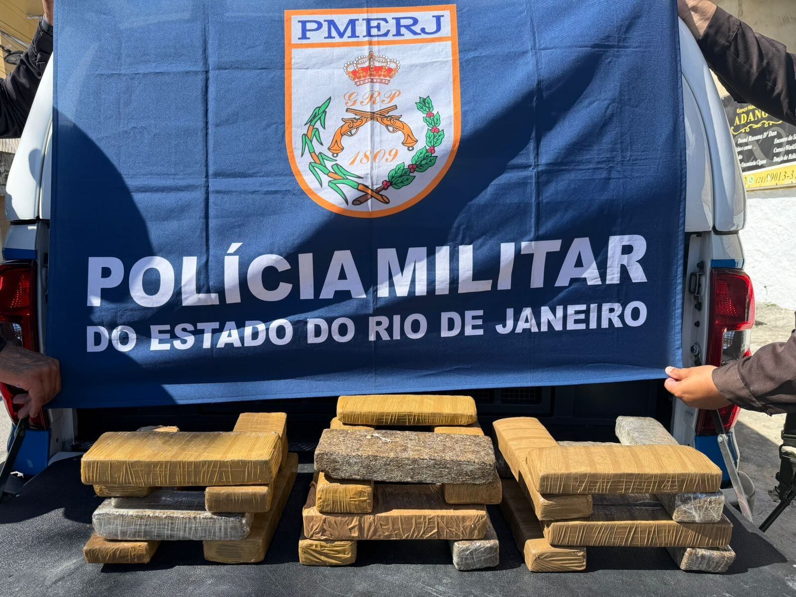 Imagen del operativo publicada por la Policía Militar del Estado de Rio de Janeiro. Fuente: X
