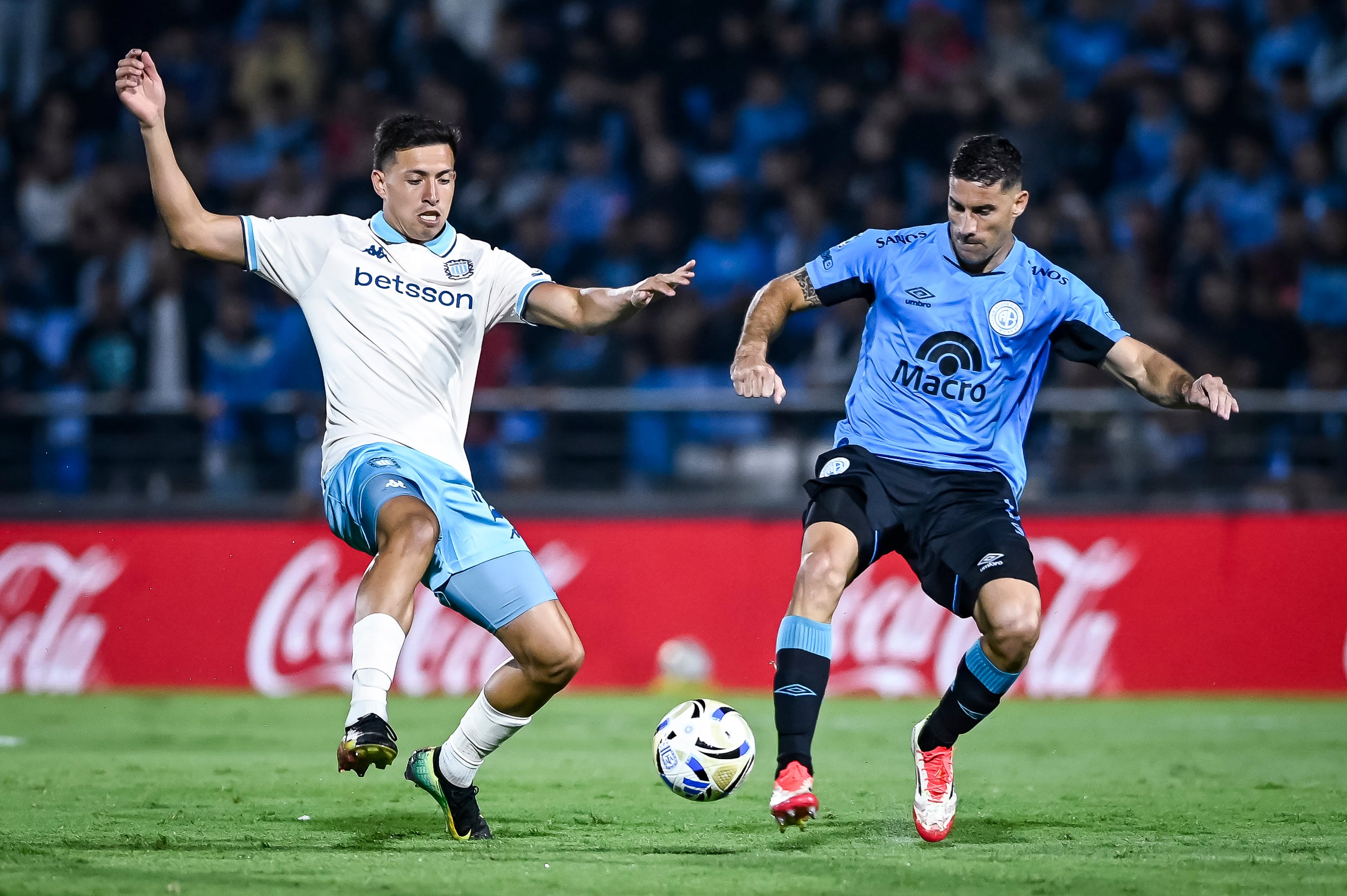 Racing le ganó a Belgrano en la fecha pasada y se mantiene en zona de acceso a los octavos de final