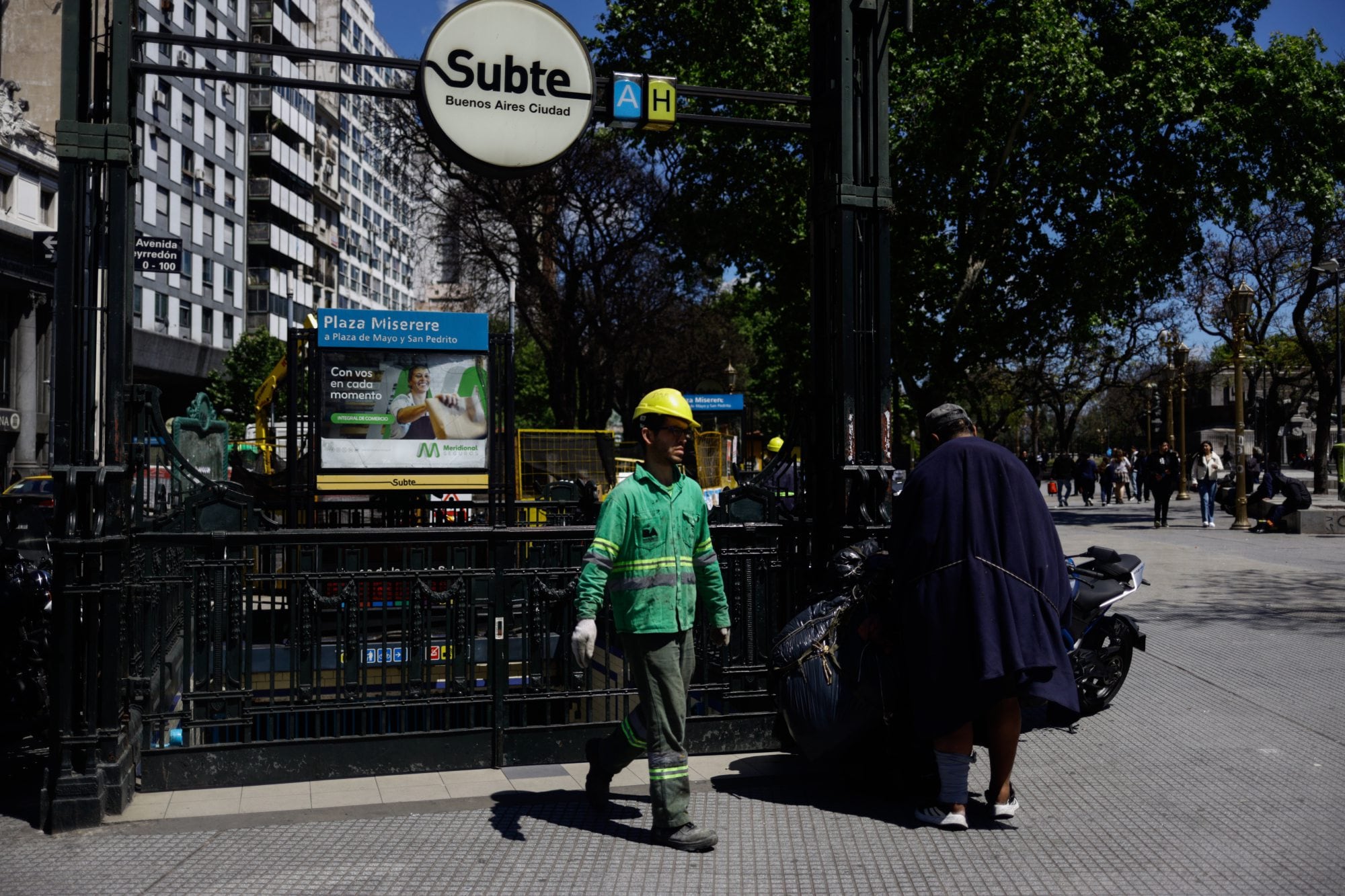 Estación de subte Plaza Miserere
