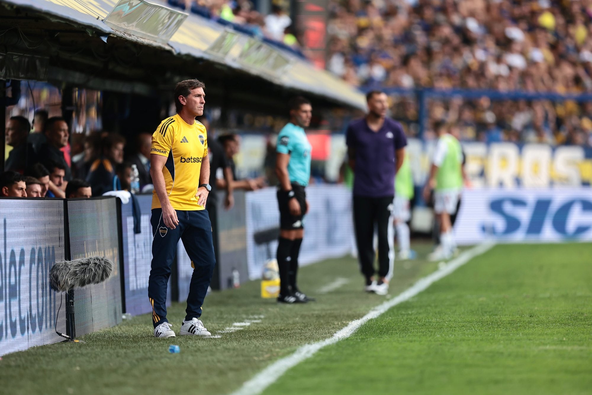Claudio Úbeda y Gustavo Benítez, los entrenadores de Boca y Riestra respectivamente
