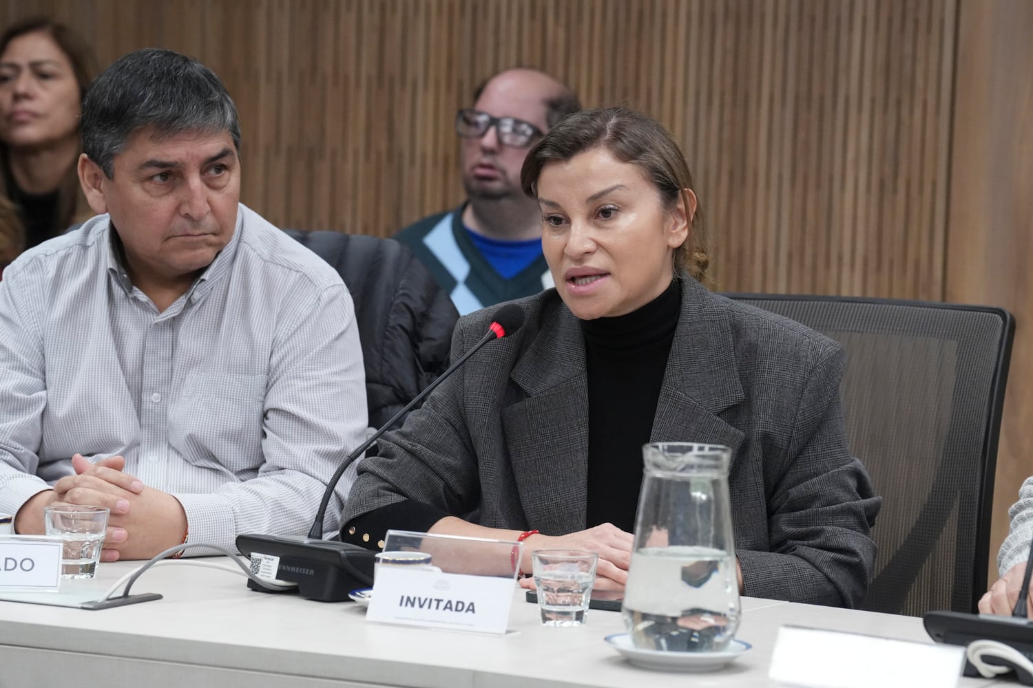 Yenny Fonfach, secretaria General de la neuquina CALF, denunció una