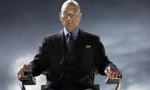 Stewart como el profesor Charles Xavier, líder y fundador de los X-Men