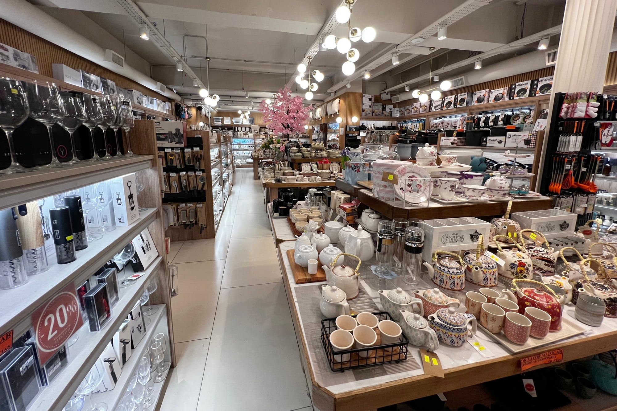 Los bazares chinos crecen con una propuesta de productos importados y bajo ticket