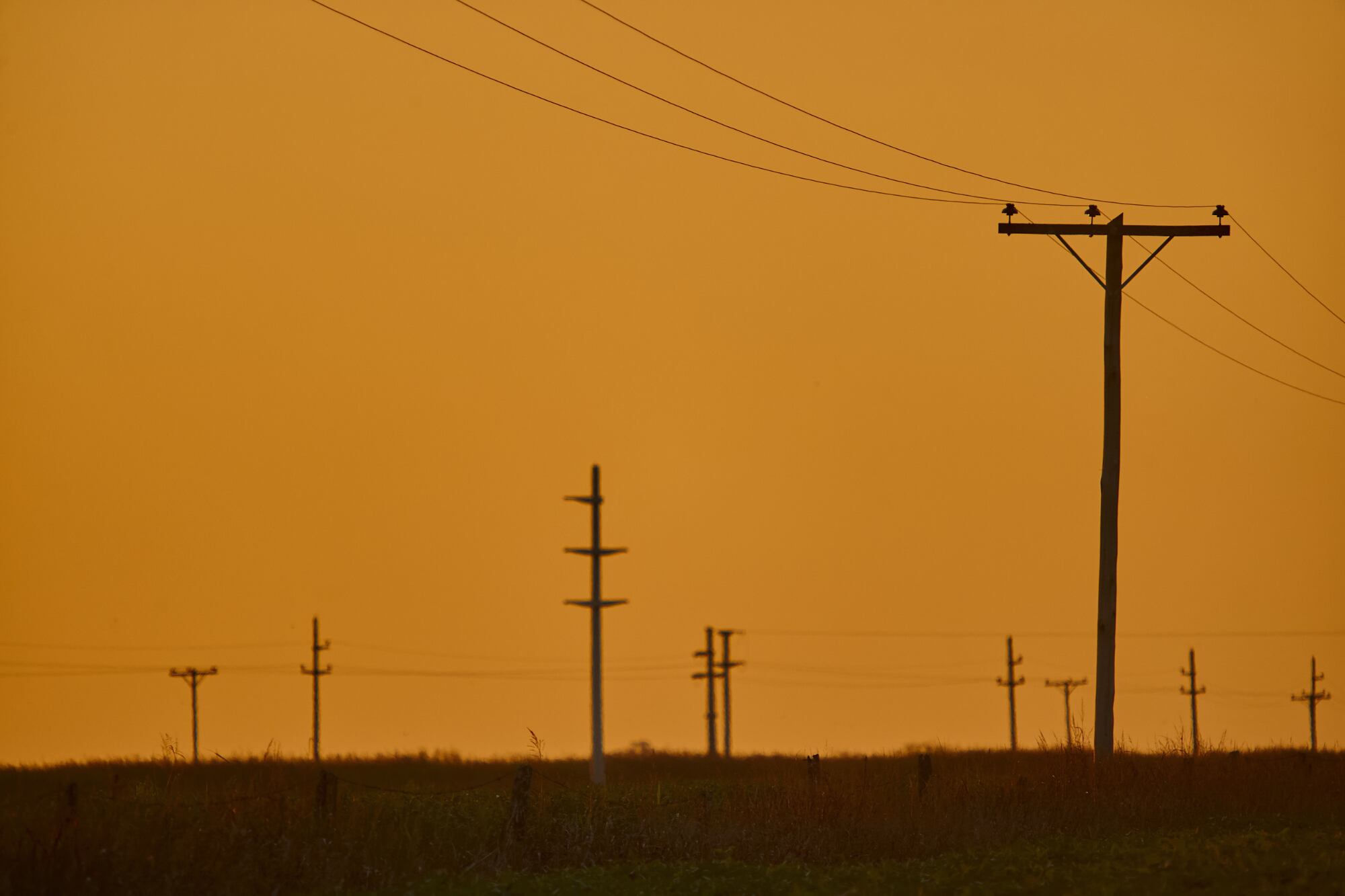 Tendido de energía eléctrica.