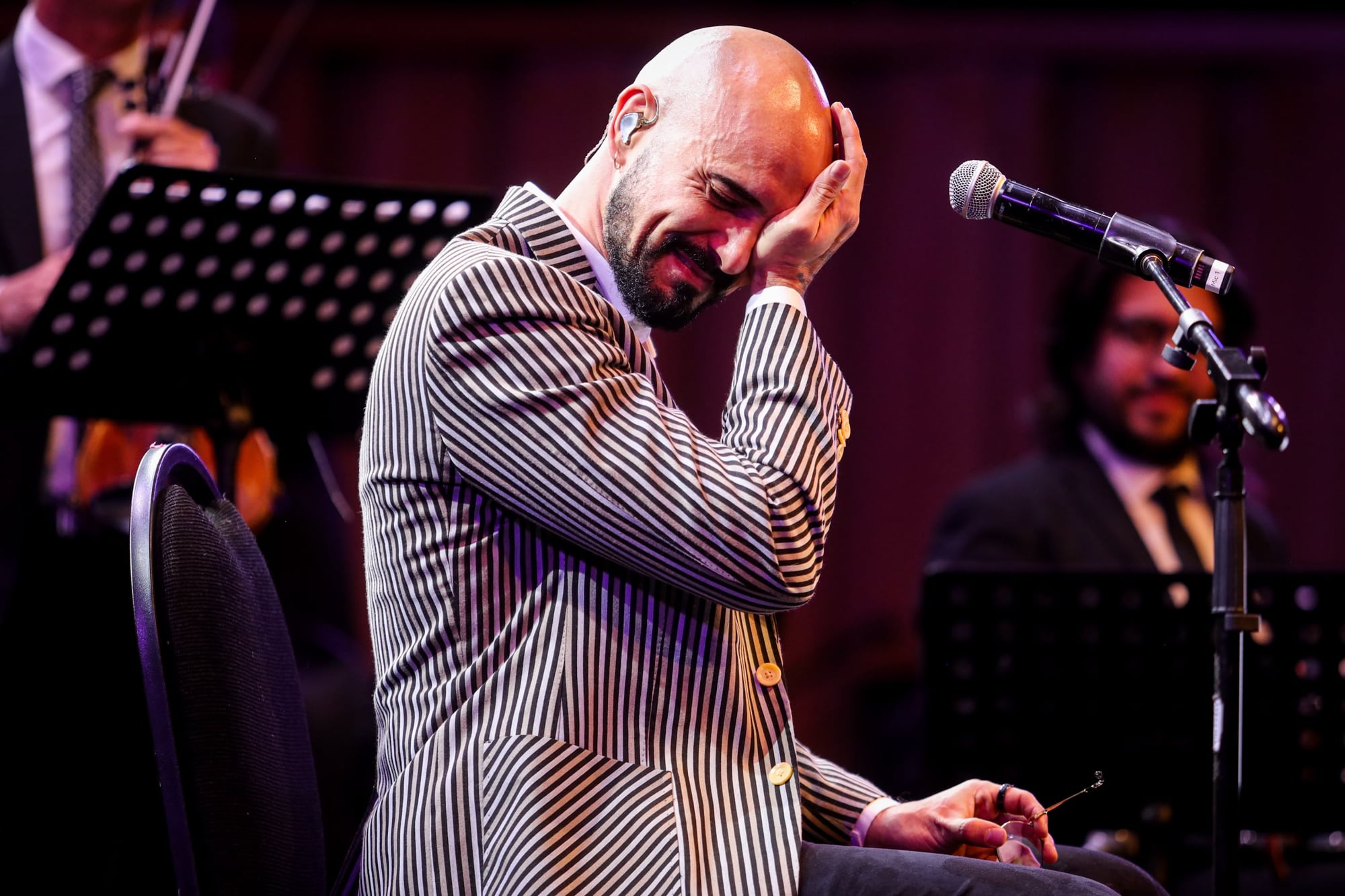Abel Pintos, emocionado, durante su participación en el concierto de apertura del Festival y Mundial Tango BA, en la Usina del Arte