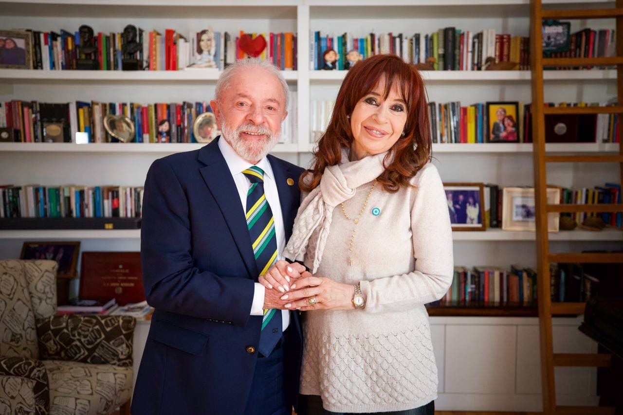 Lula y Cristina en el departamento de San José, en Constitución