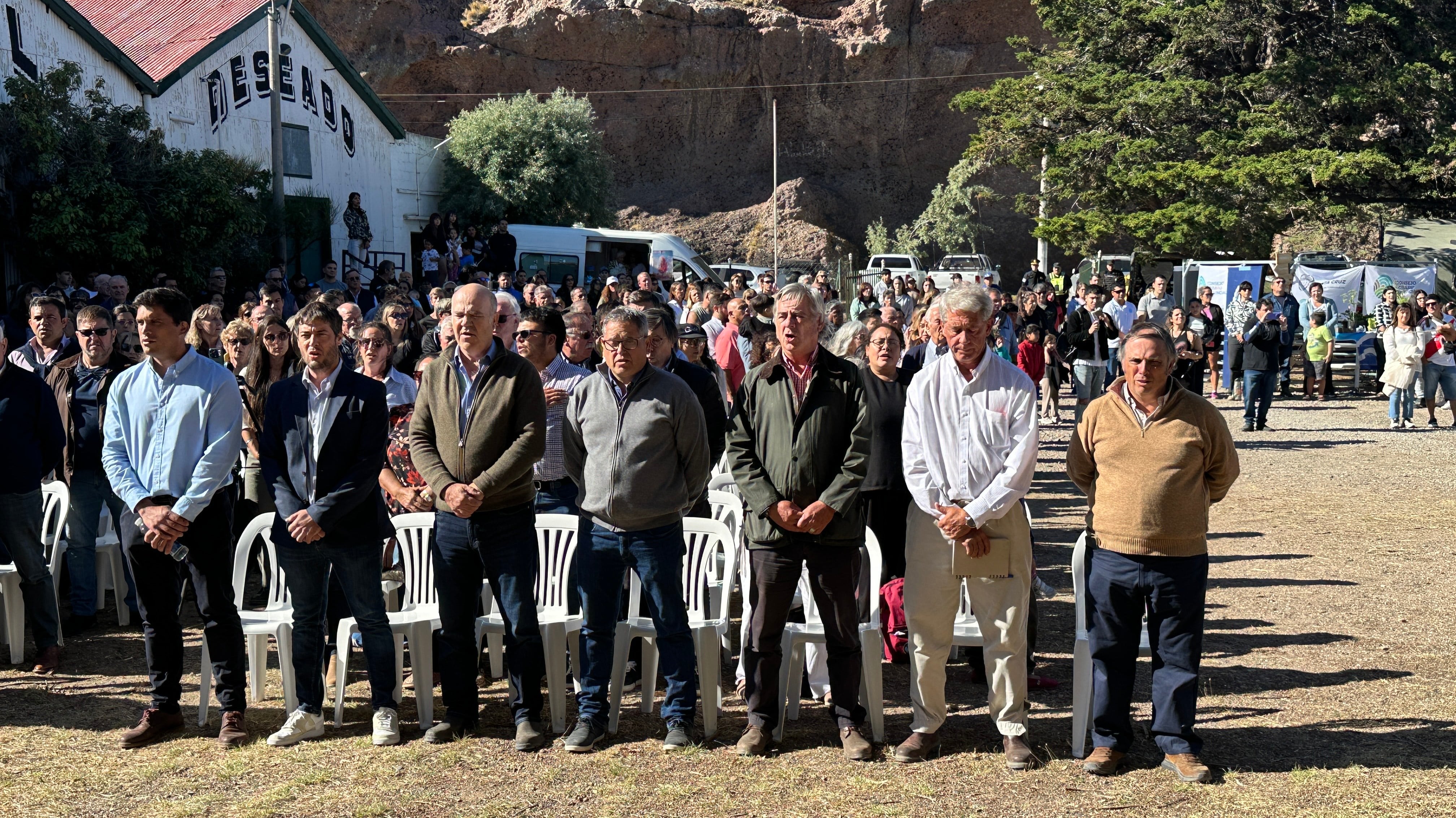Emergencia: la estepa de Santa Cruz está en jaque por una sequía histórica y vientos sin precedentes