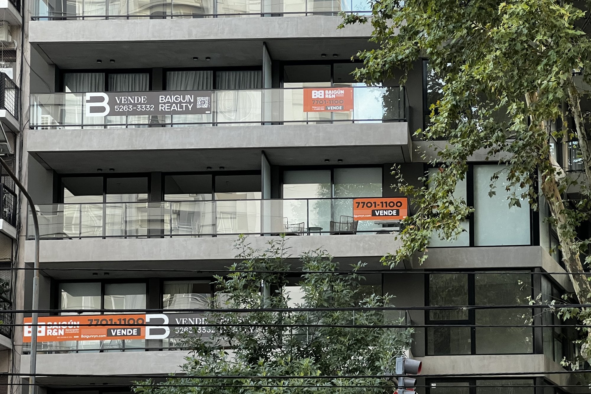 Departamentos en alquiler Palermo, Edificios Propiedades . carteles de alquileres y compra y venta. Créditos hipotecarios. Obras