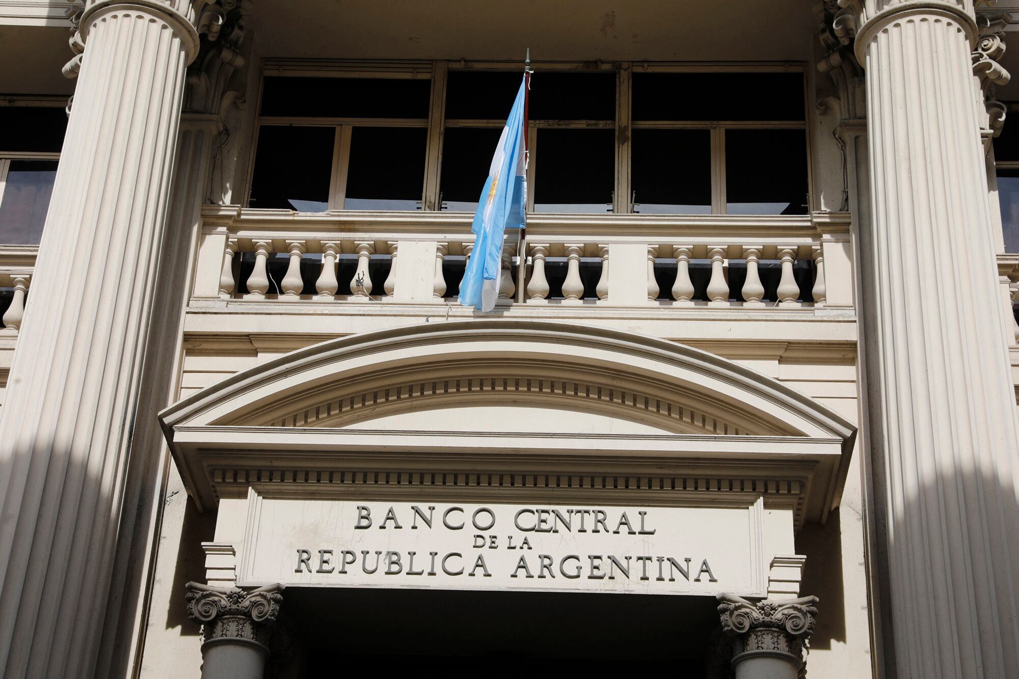 Ayer el Tesoro compró US$500 millones