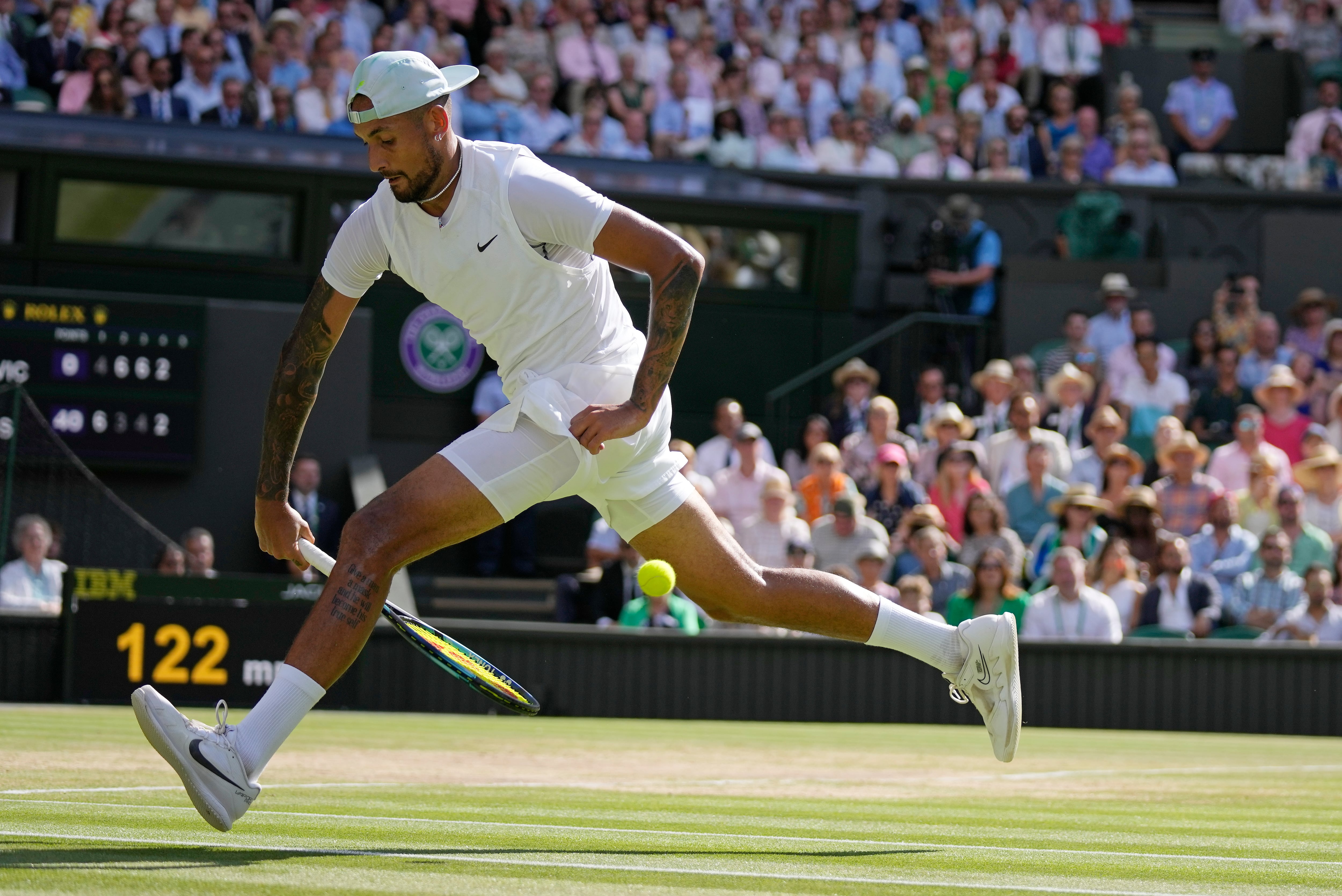 Una genialidad de Nick Kyrgios durante la final de Wimbledon 2022 que perdió ante Novak Djokovic