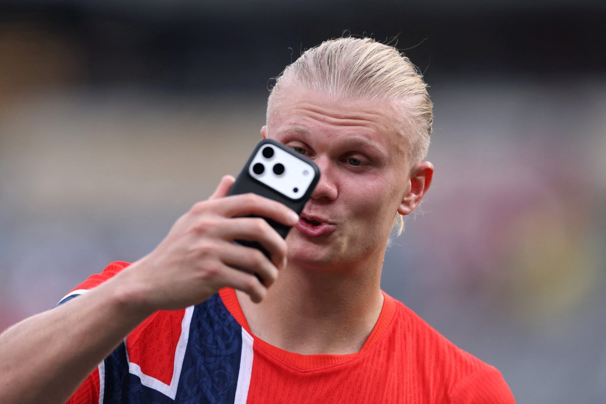 De la mano de Erling Haaland Noruega no deja de soñar; va ante Inglaterra por un lugar en semifinales