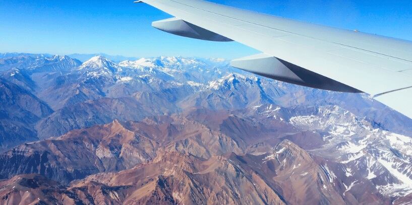 Volar sobre la Cordillera de los Andes es una de las rutas aéreas más complejas del mundo