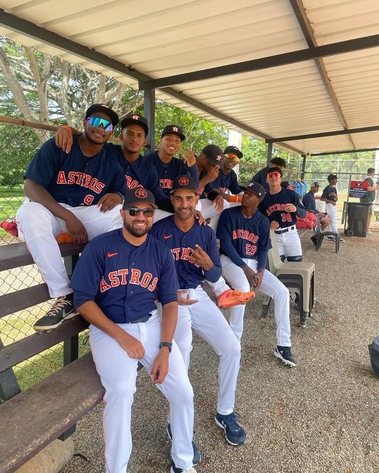 Después de no haber sido elegido en un equipo reconoció: “Entendí que tal vez otro pudiera hacerlo, apliqué a varios y me contrataron los Astros de Houston”