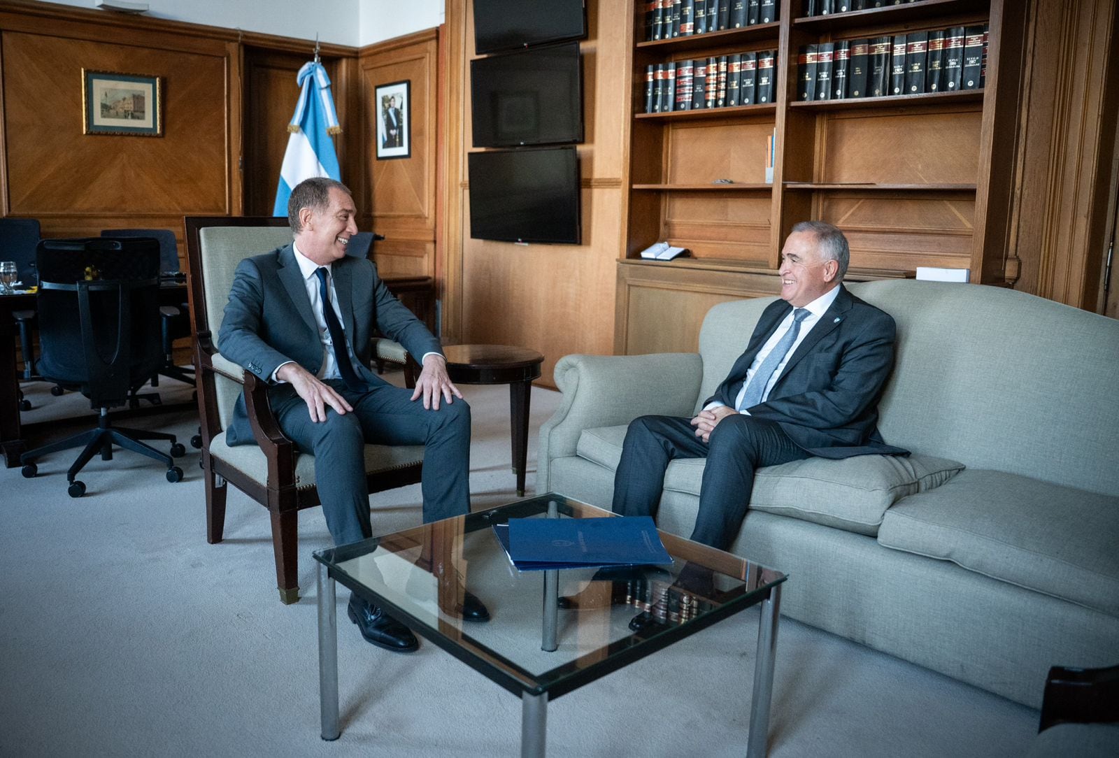 A una semana del debut de Santilli, suma consenso la sanción del presupuesto y a cambio Nación avala que las provincias tomen deuda