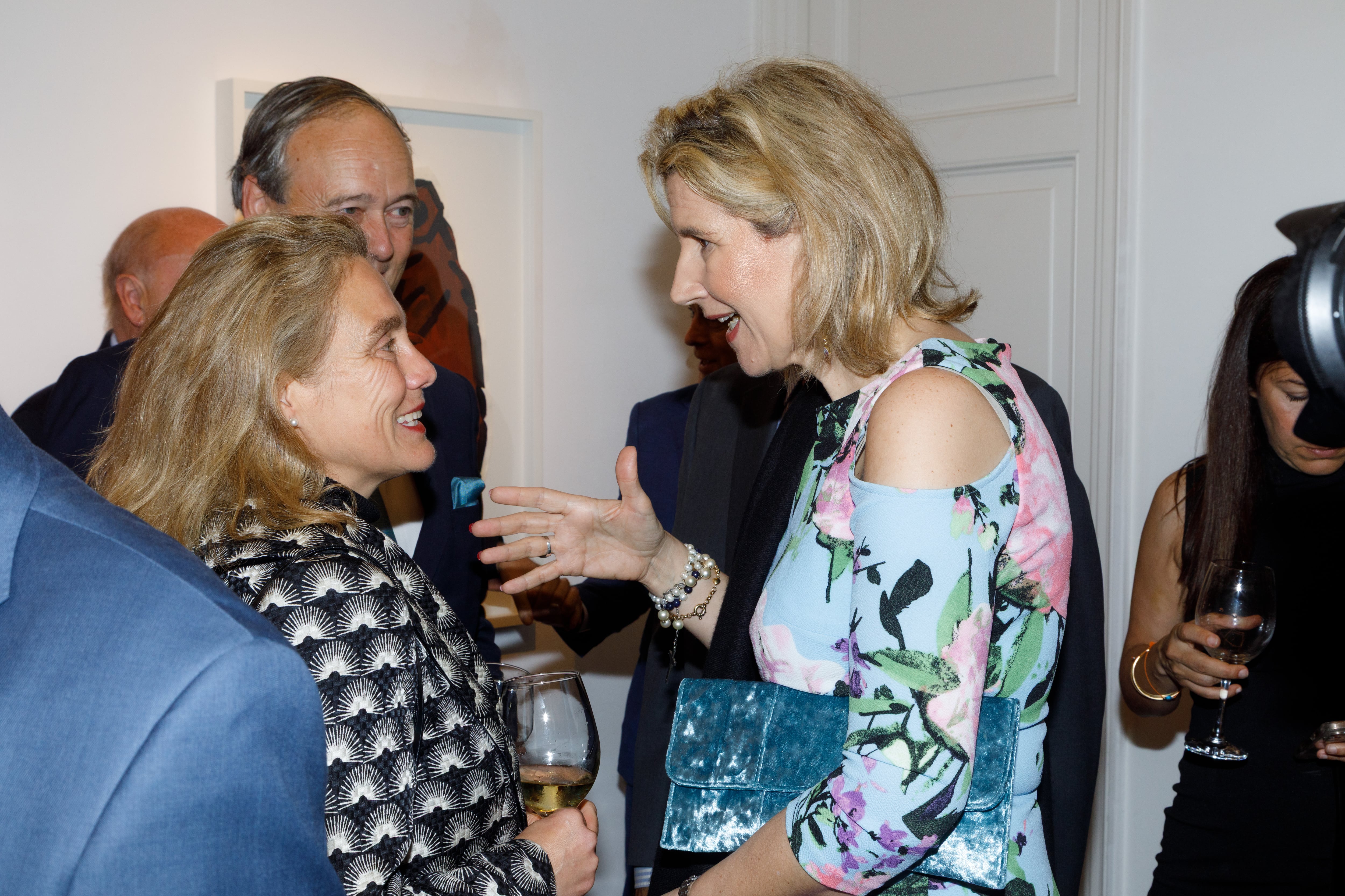 En fotos. Todos los invitados a Arte, Cultura y Diplomacia Pública en Recoleta 42 La soprano Sara Fleming presente en la noche que reunió a la diplomacia y al arte