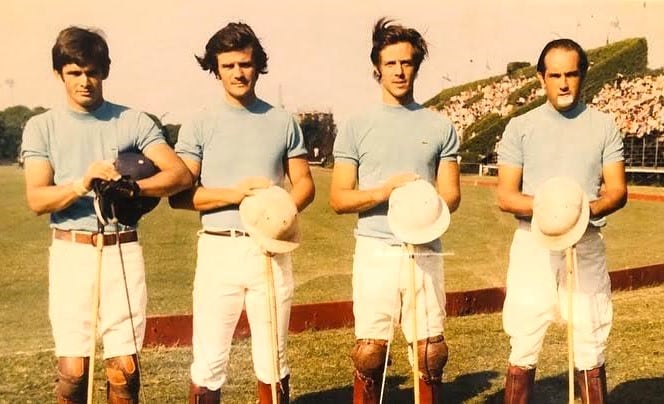 Otra versión de Mar del Plata, con Juan José Alberdi, Jorge y Gonzalo Tanoira y Alfredo Goti