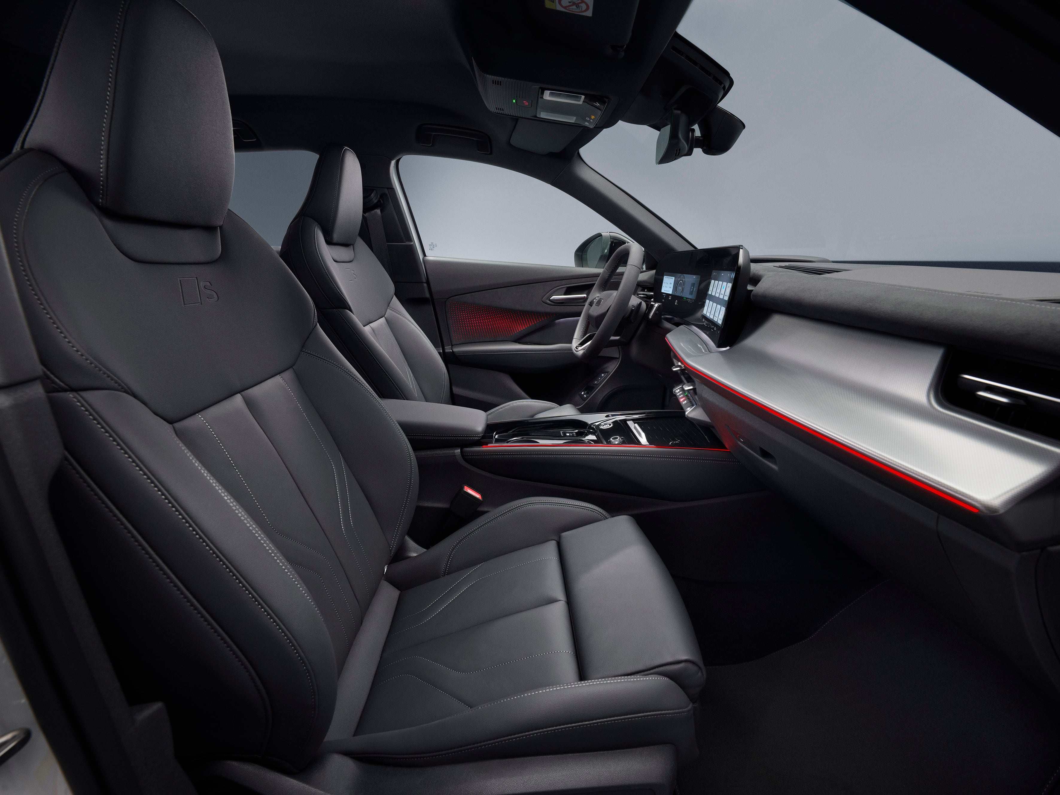 La palanca de cambios se encuentra en el volante