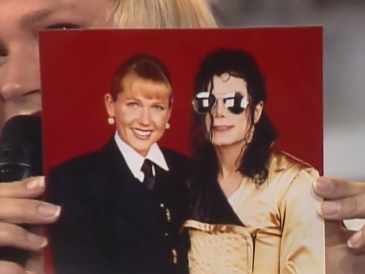 Xuxa, en su programa, mostró la foto que se sacó con Michael Jackson