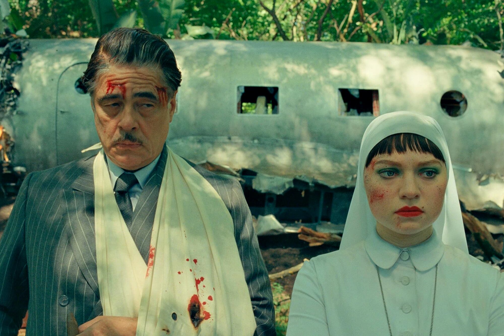 El Esquema Fenicio, con Benicio del Toro y Mia Threapleton