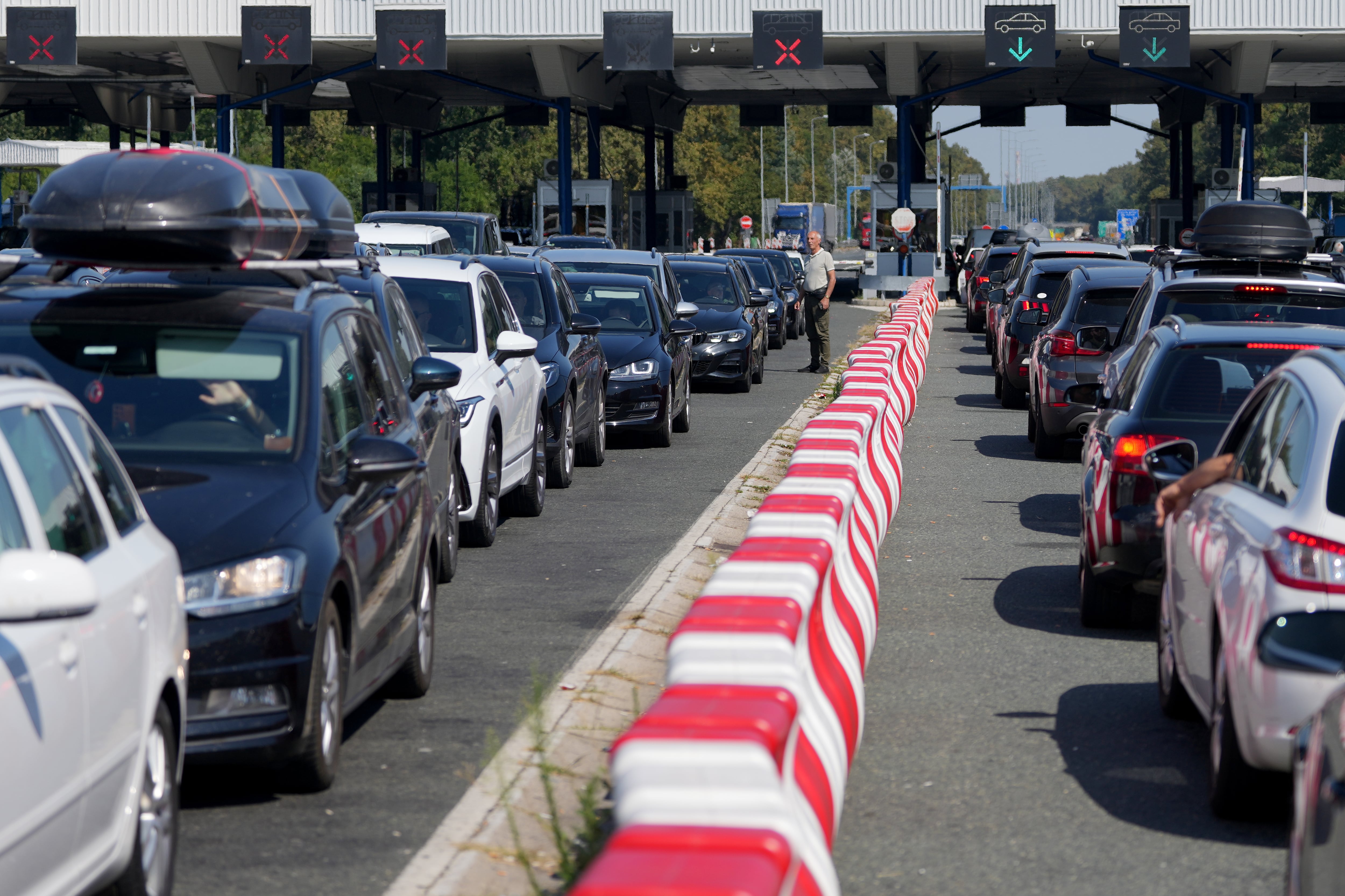 La frontera croata desde Serbia, en el cruce fronterizo de Batrovci