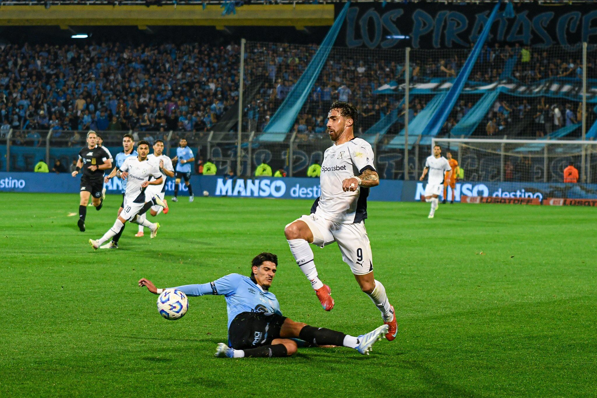 Avalos, alejado del gol en Independiente