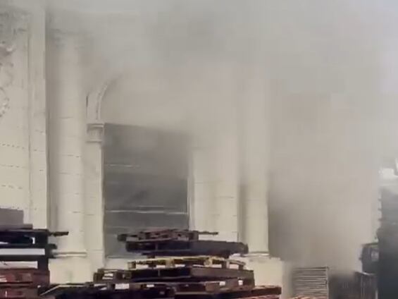Se incendió una cocina en La Rural: 60 personas fueron evacuadas y cuatro recibieron atención médica