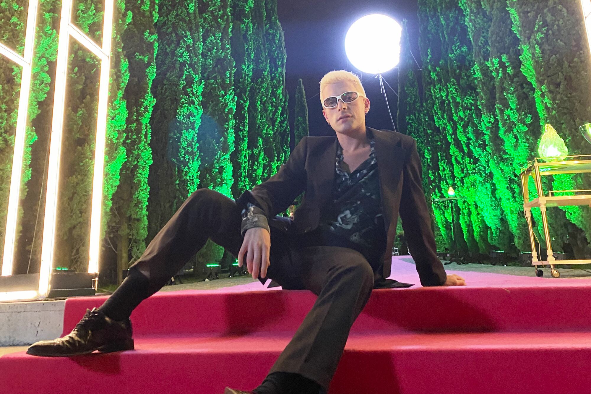 Santiago, en el rodaje de la película Rainbow de Paco León.