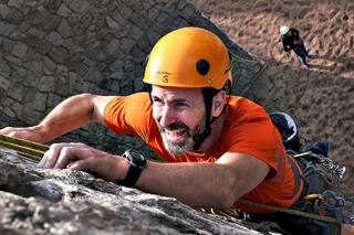 La montaña en la ciudad: demolerán la palestra donde entrenan los andinistas