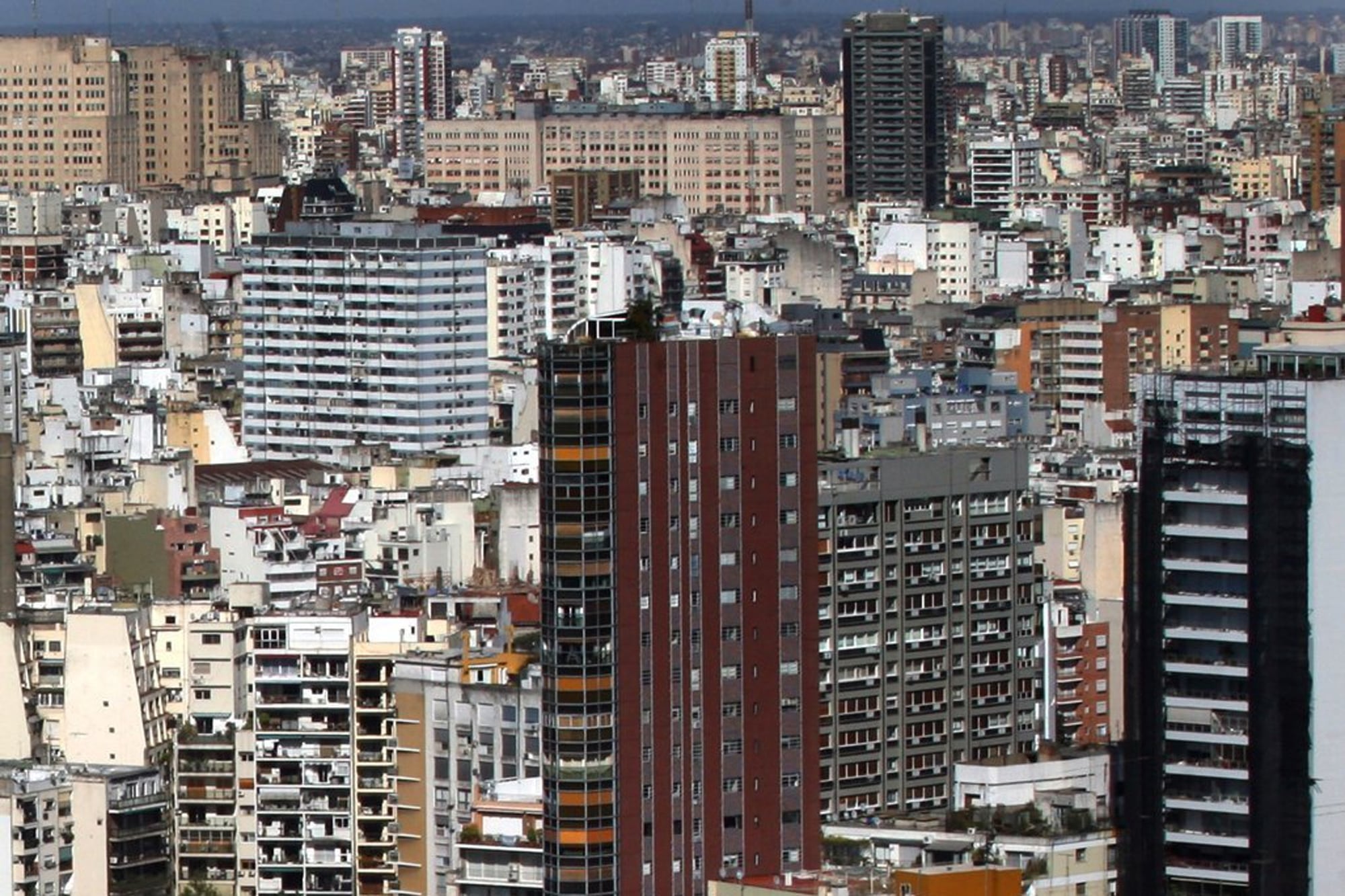 En los edificios con tres o más unidades funcionales, la ley exige que se designe un administrador legalmente constituido