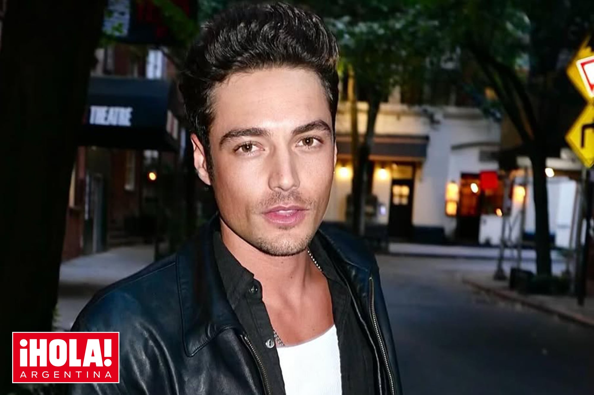 “Afortunado”. Es el nieto de una leyenda de la música, pero tras probar suerte con su banda, hoy brilla como modelo y actor