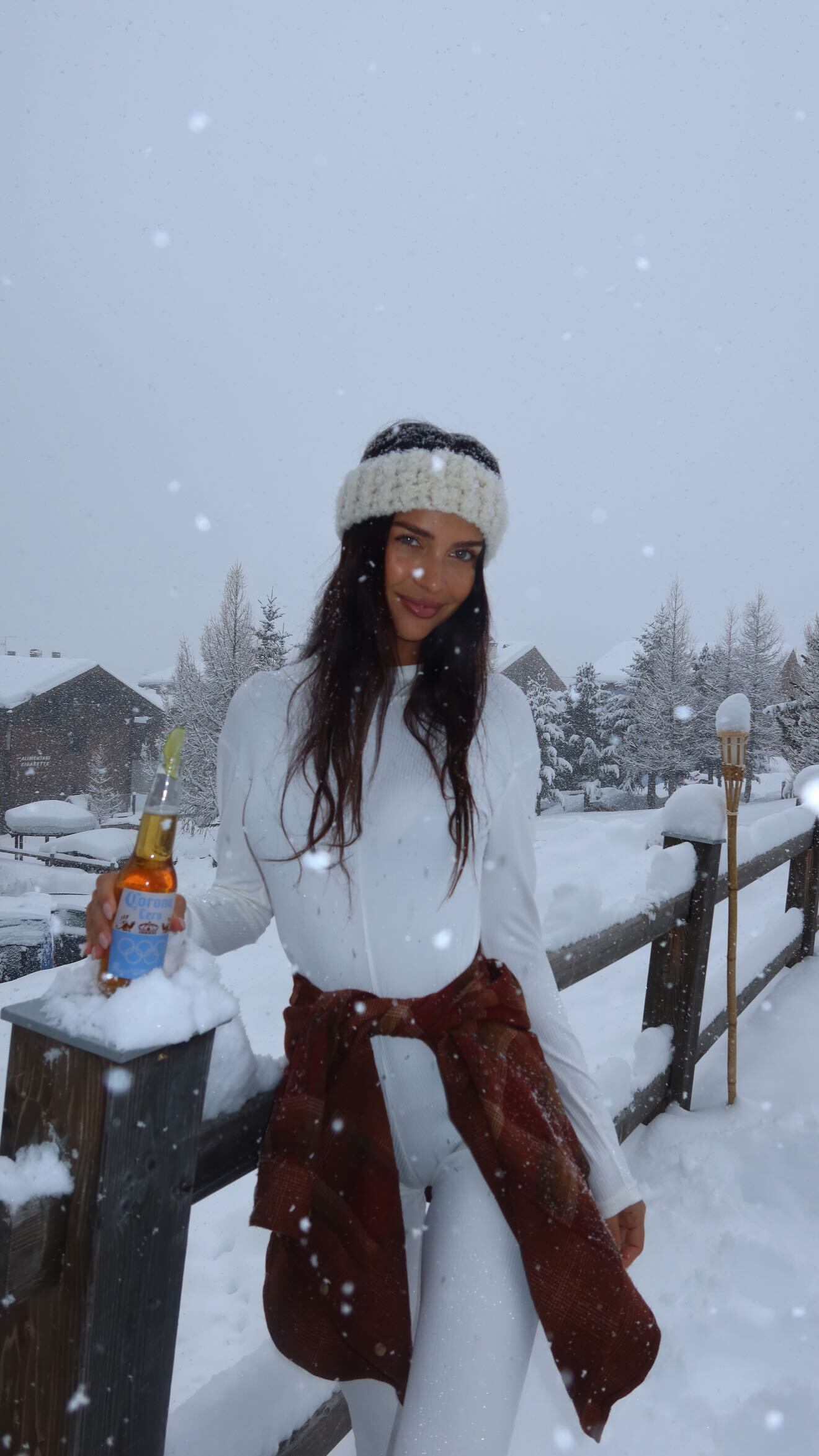 Zaira Nara disfrutó de sus días de nieve, esquí y eventos en Italia (Foto: Instagram @zaira.nara)