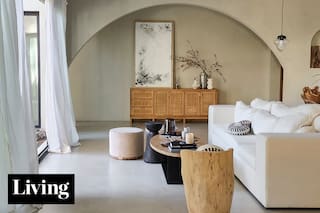 Construyeron su casa de vacaciones en Cariló mientras vivían en España y decidieron instalarse allí