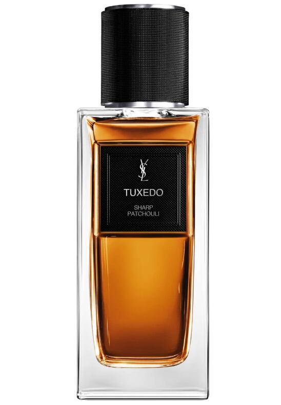 Tuxedo rinde homenaje a la tradicional chaqueta masculina de fumar