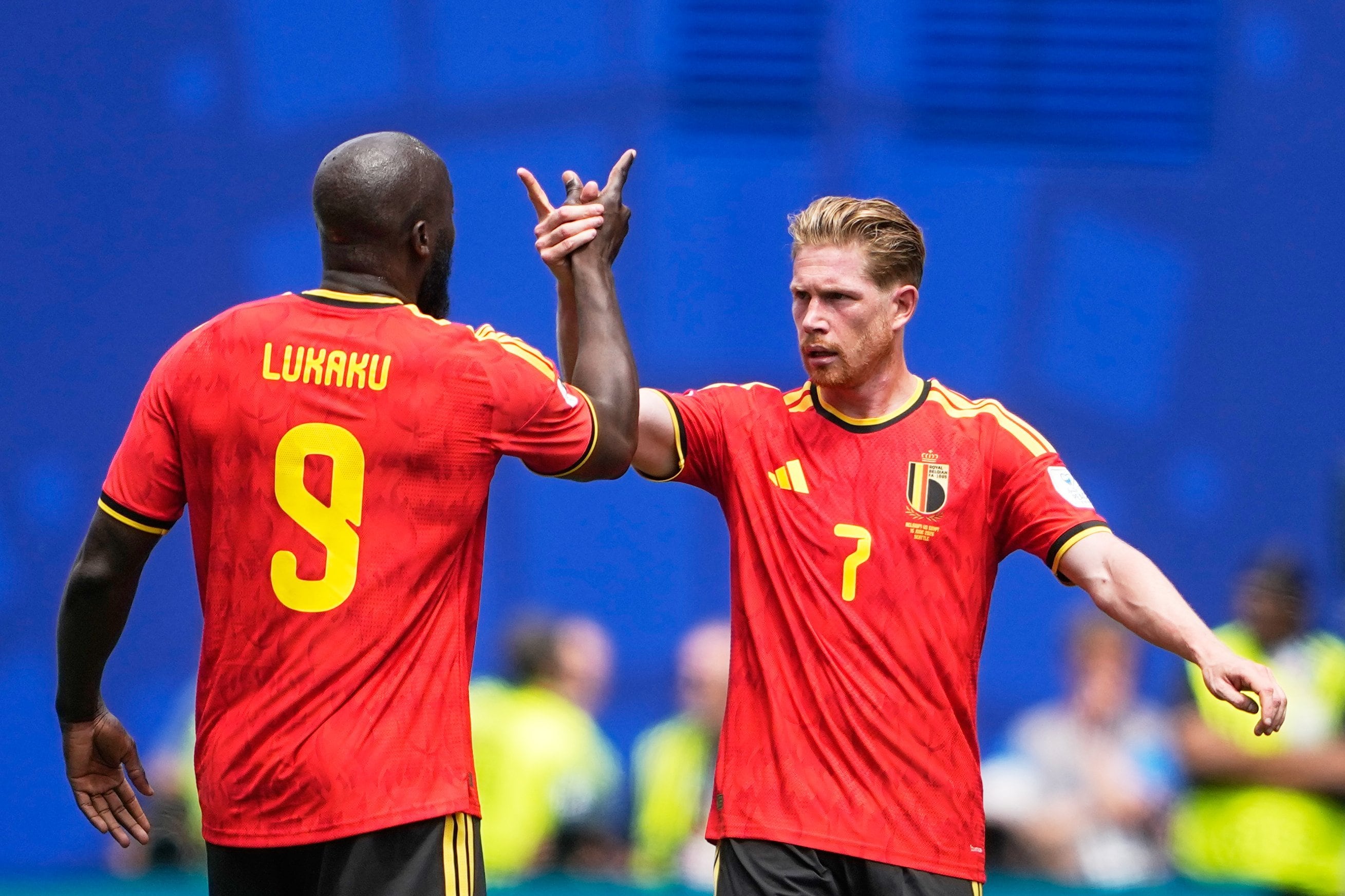 Dos históricos: Romelu Lukaku y Kevin De Bruyne celebran el tanto ante Egipto en el debut del Mundial