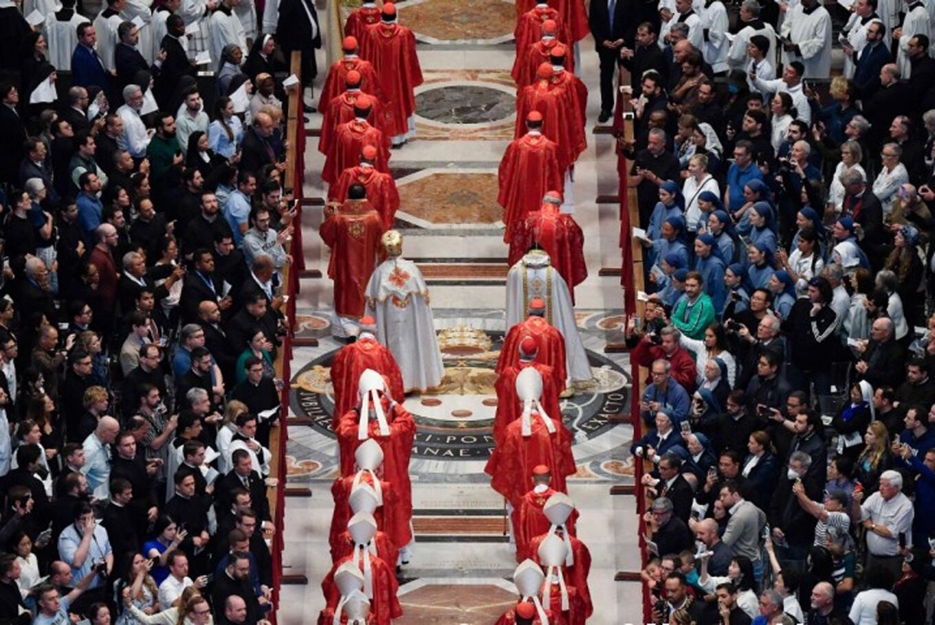 Imagen aérea de la misa