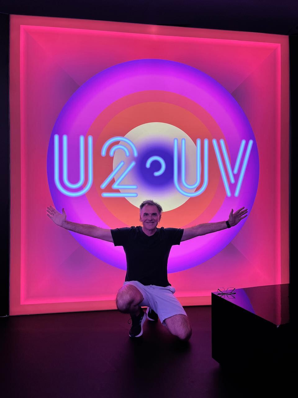 Leo Rodríguez en uno de sus viajes por el mundo: en Las Vegas, en la residencia que U2 hizo en 2023