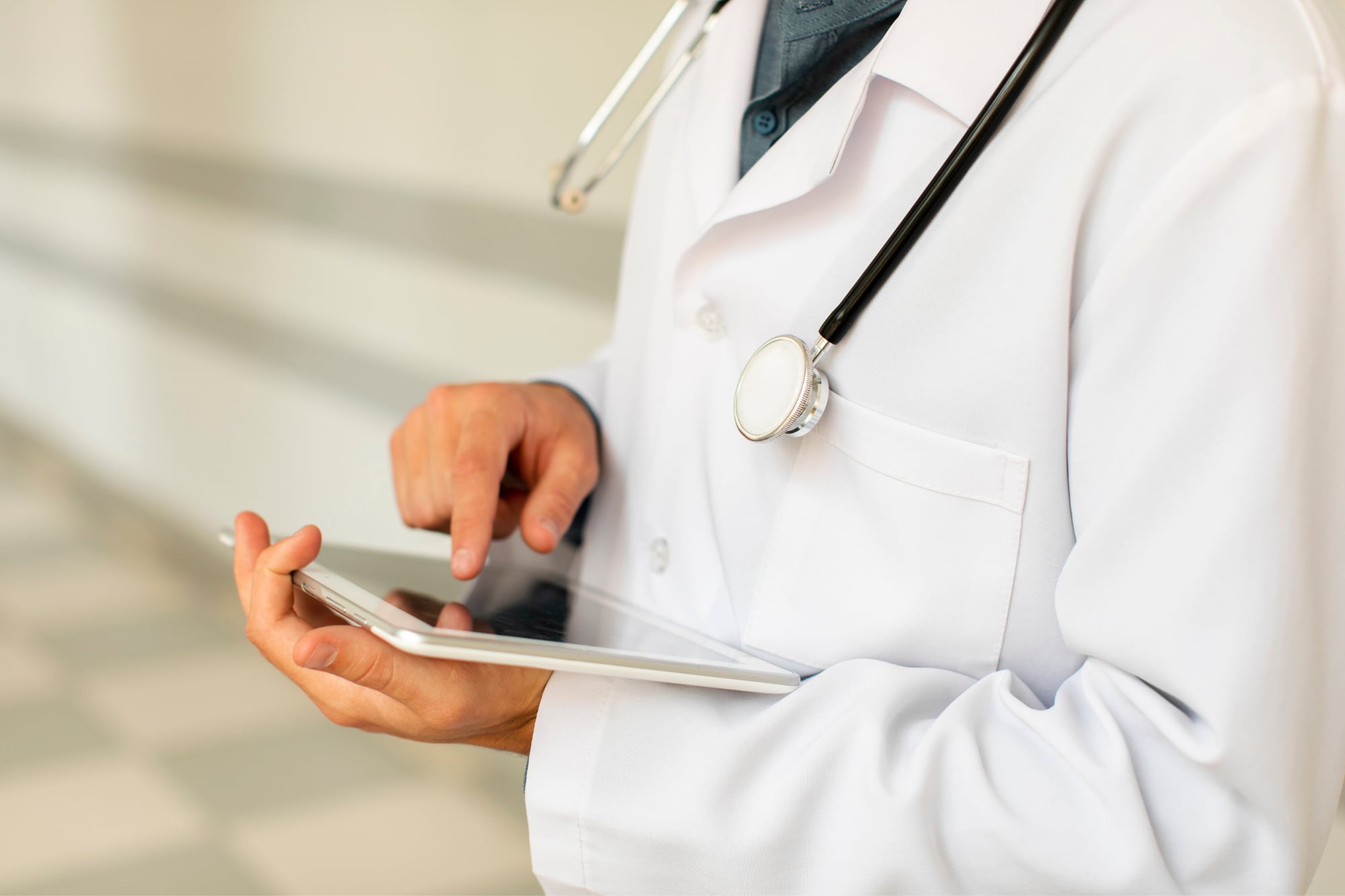 La norma limita la circulación interestatal de antecedentes médicos sensibles y solo contempla excepciones por soporte técnico, control de calidad o cobros