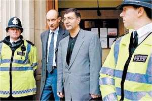 El exembajador iraní Hadi Soleimanpour, uno de los acusados del atentado, el día que en Londres le notificaron que no sería extraditado