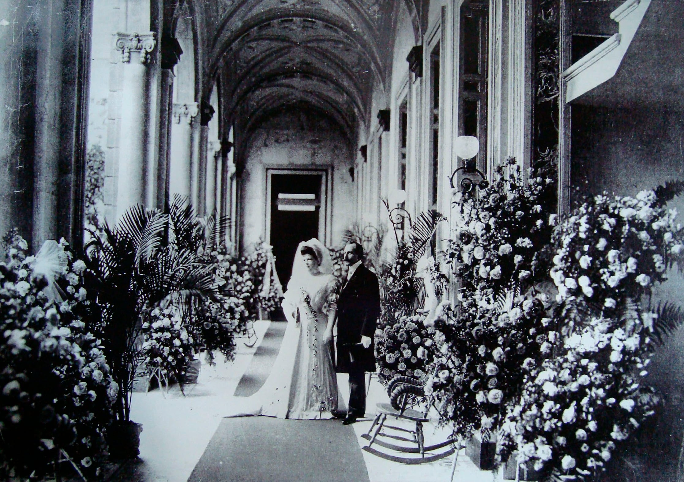 Matrimonio de María Luisa Saavedra Zelaya y Oscar Carreras, en 1908.