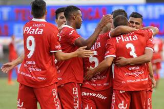 El mejor regreso: Argentinos superó a Atlético Rafaela en su vuelta a Primera