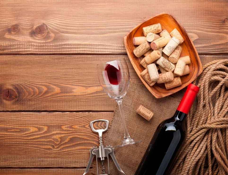 Los corchos del vino son muy útiles, incluso luego de vaciar la botella
