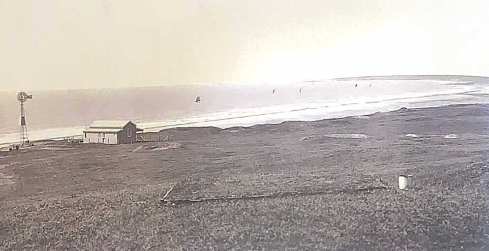 Primer pabellón del Club y el molino, donaciones de John Drysdale