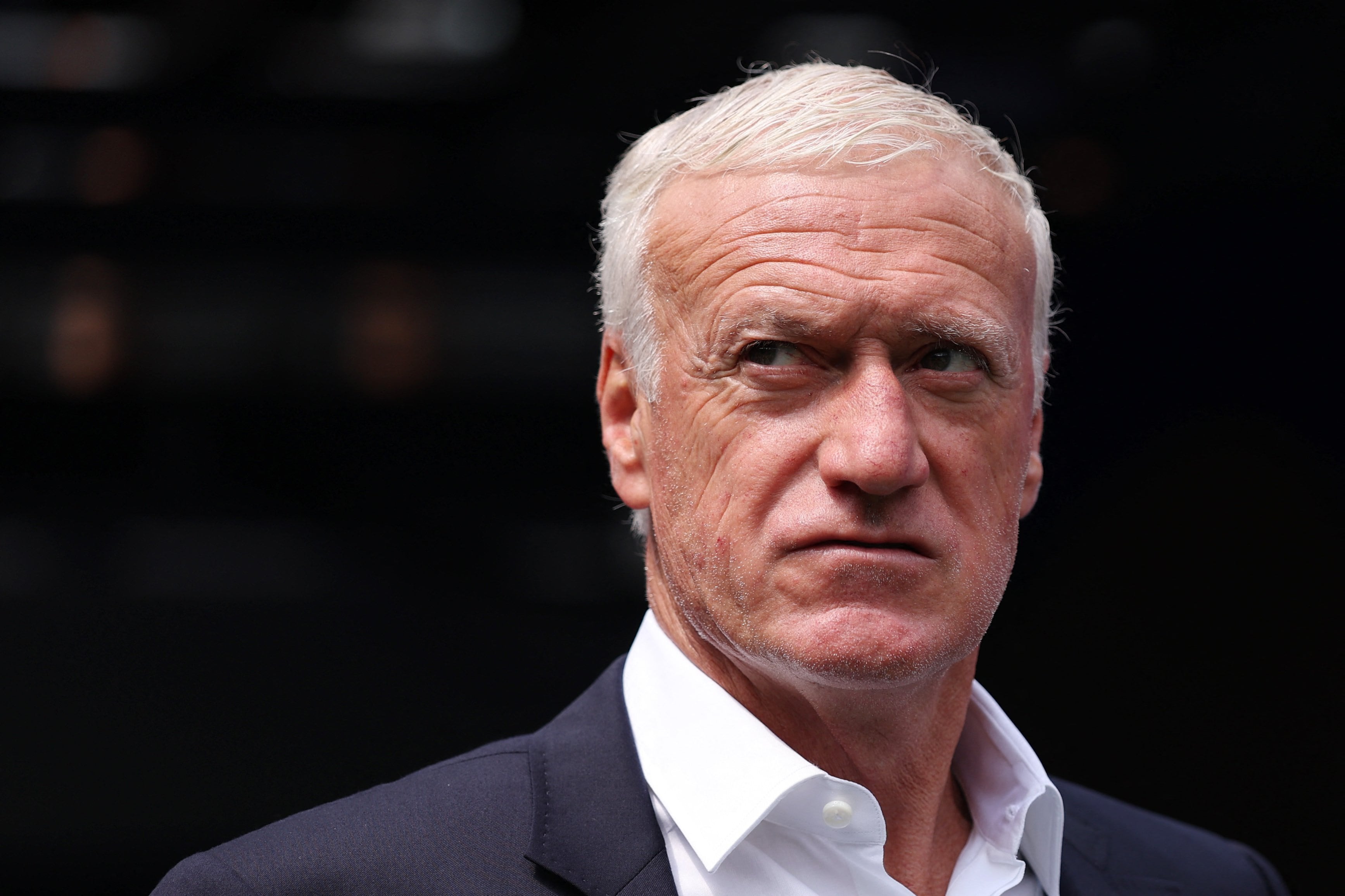 El entrenador de Francia, Didier Deschamps, le restó importancia al favoritismo de su equipo