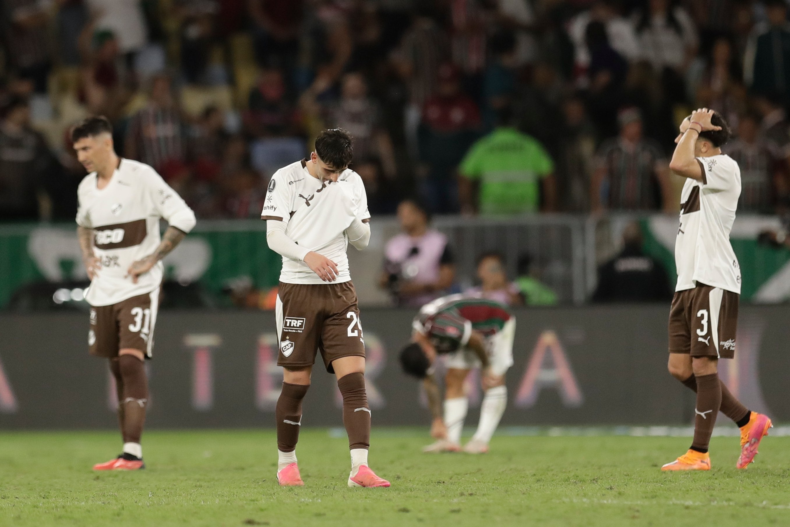 Platense tiene que remontar un duro 0-2 ante Fluminense