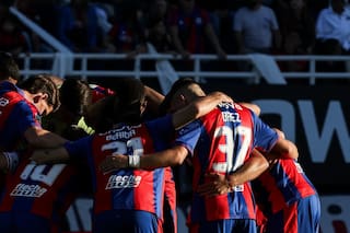 Crisis en San Lorenzo: el silencio de los jugadores y la moderación del DT tras la eliminación del Clausura