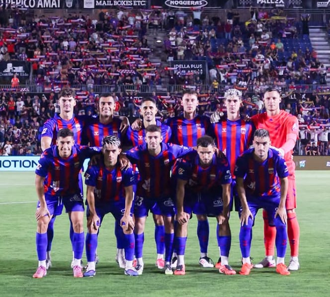 Eldense milita en la segunda división de España