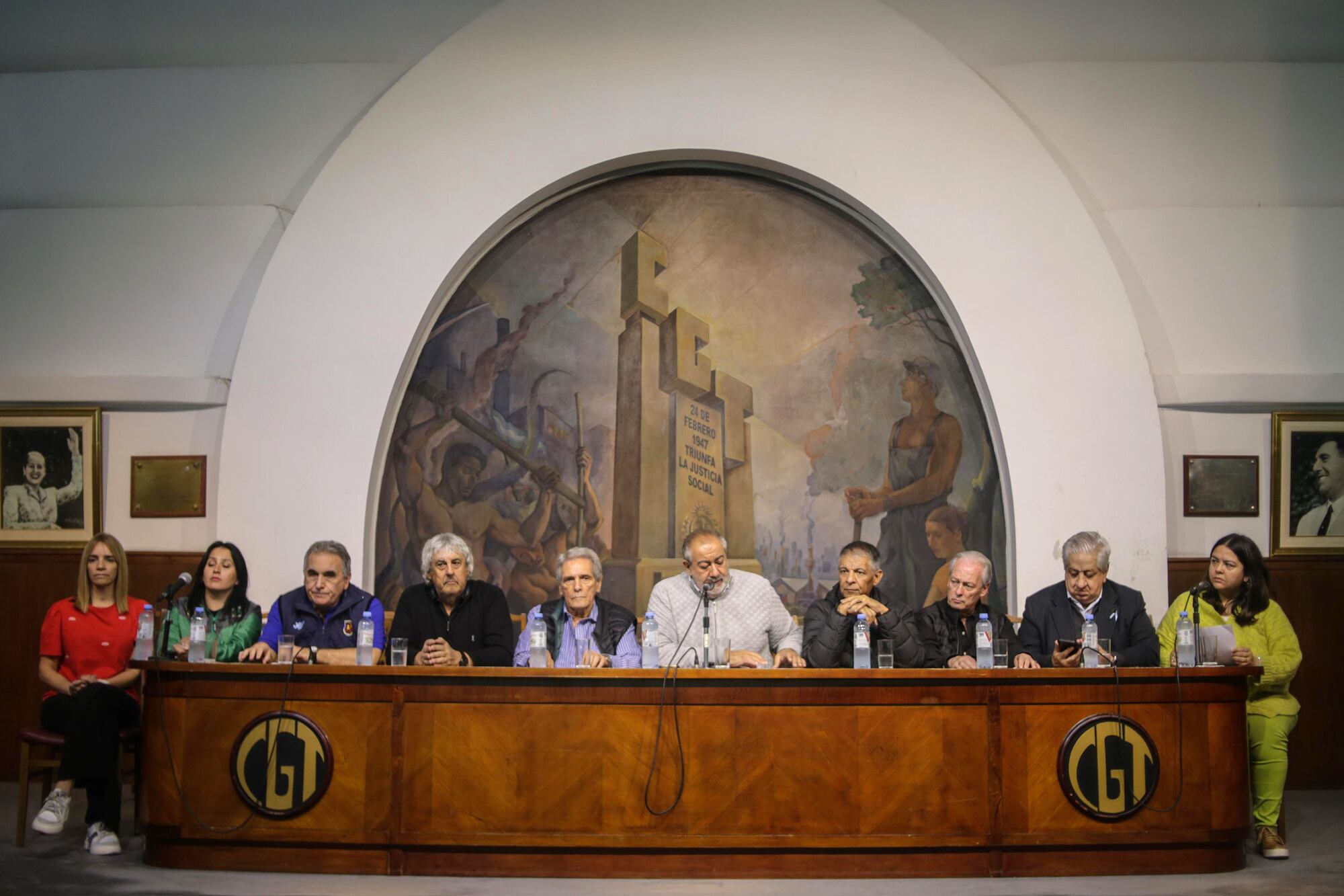 Conferencia de prensa de la CGT donde se ratificó la movilización y el paro