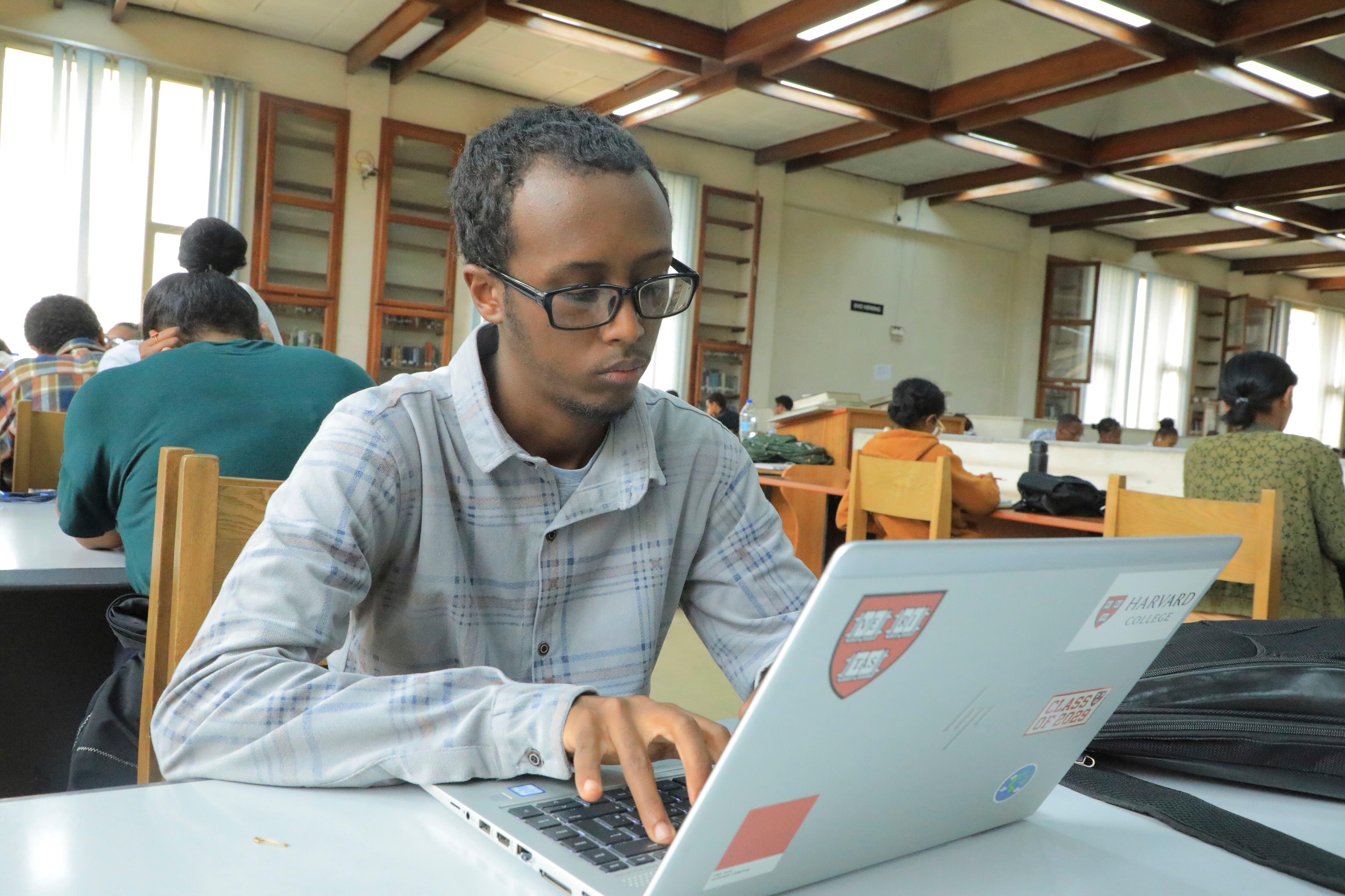 Así se divide en dos la pantalla