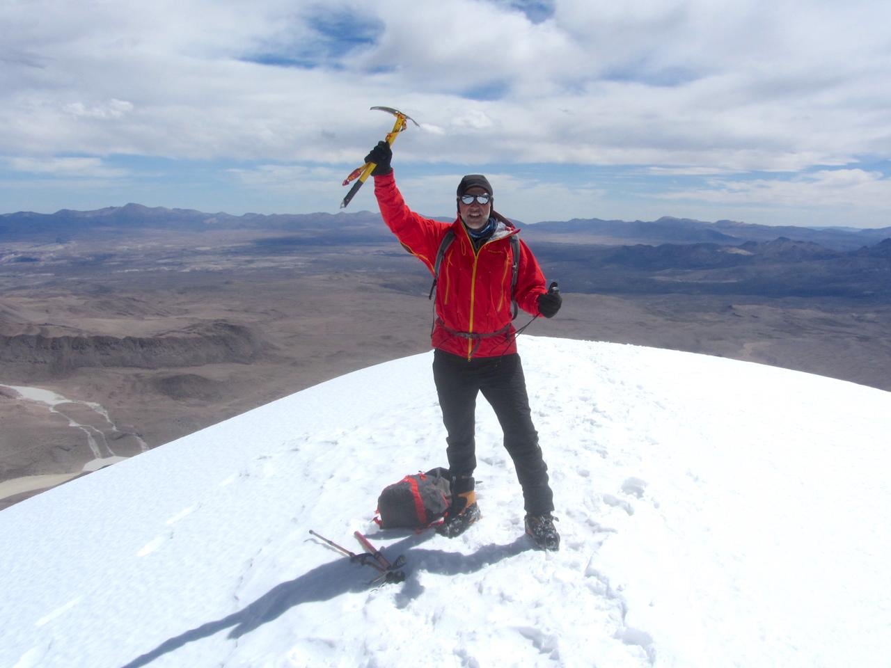 Guillermo Almaraz considera que “a la montaña vamos a ver qué hay más allá de lo obvio, qué hay en la naturaleza, en la cultura que la rodea y, sobre todo, qué hay en nosotros mismos