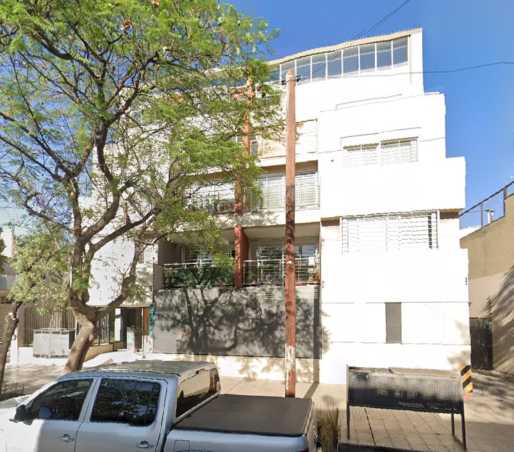 El departamento ubicado en Martínez de Rozas 422 se alquila a $850.000